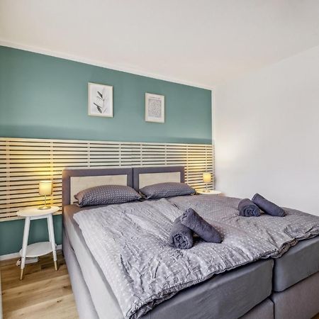 Apartmán Amalfi A02 - 2 Zi Fuer 4P - Balkon, Smart Tv, Boxspringbett Kaiserslautern Exteriér fotografie