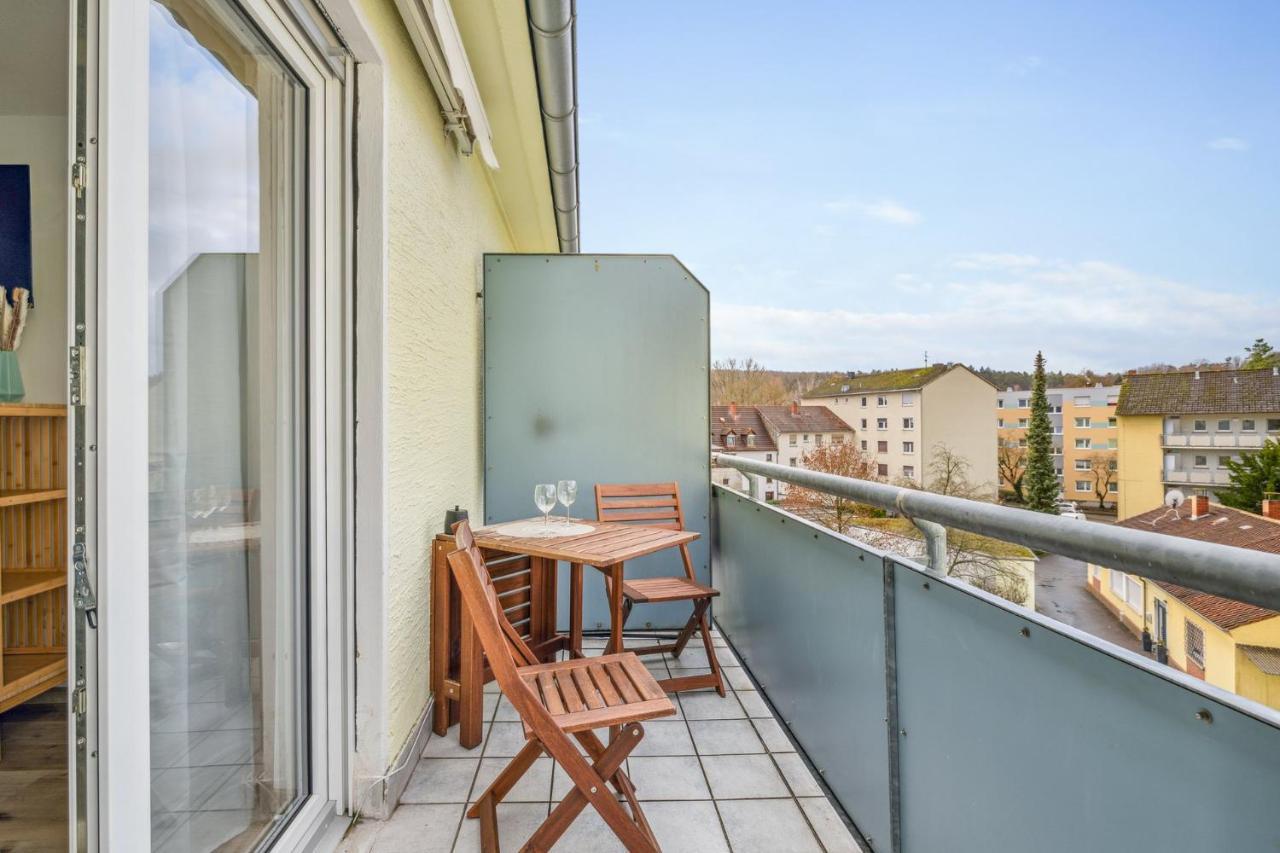Apartmán Amalfi A02 - 2 Zi Fuer 4P - Balkon, Smart Tv, Boxspringbett Kaiserslautern Exteriér fotografie